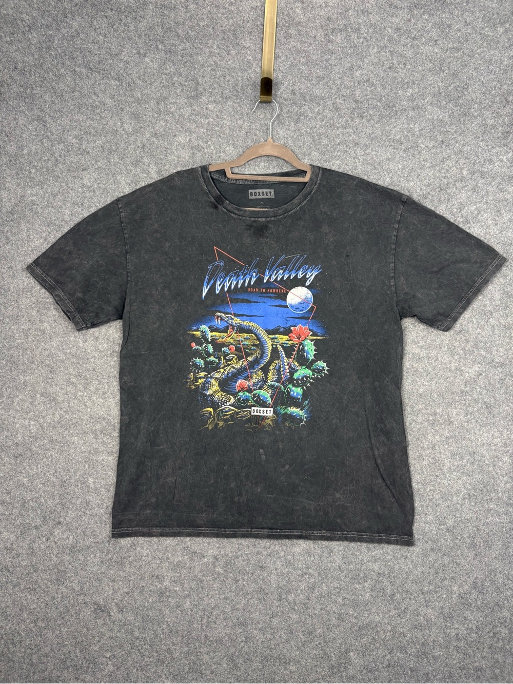 Boxset Death Valley Snake Graphic Tee XL Washed Black